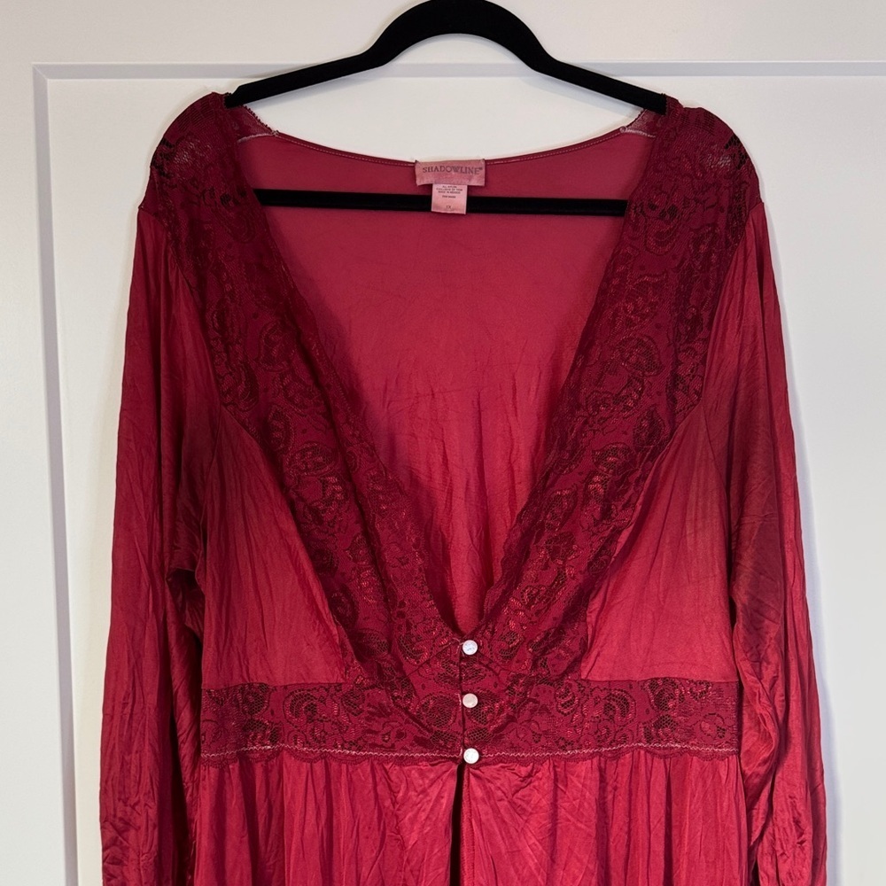 Vintage Hand Dyed Lace Robe - Picture 3 of 9